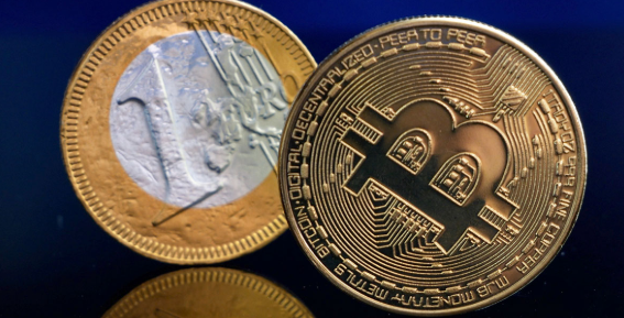 Bitcoin vs Traditional Money: Key Differences